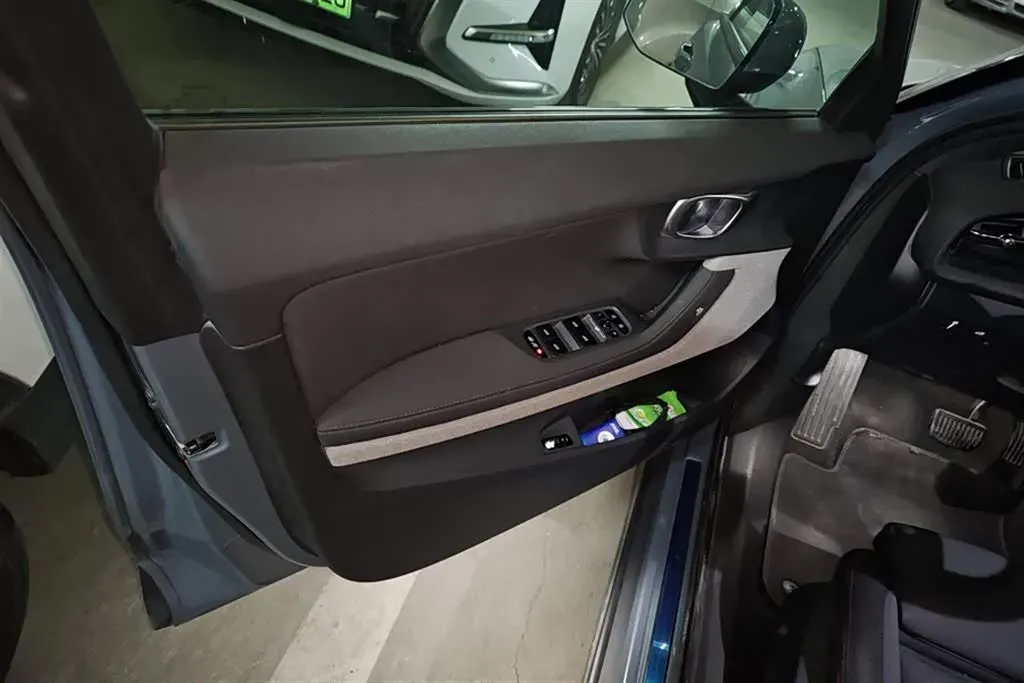 2020 Polestar 2 BEV 71KWH,autocango,china used car exporter,china ev exporter,chinese used car exporter,chinese used ev exporter