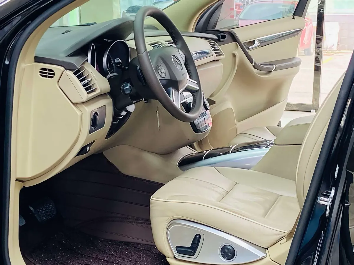 2017 Mercedes-Benz R Class 3.0T 272HP V6 7AT,autocango,china used car exporter,china ev exporter,chinese used car exporter,chinese used ev exporter