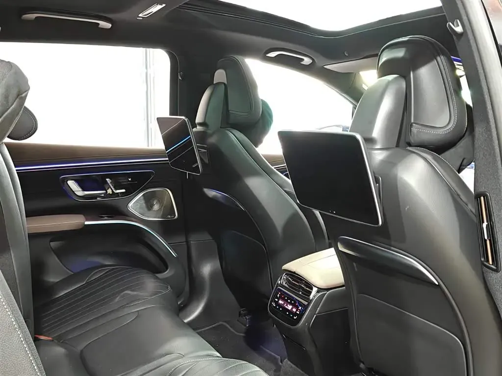 2023 Mercedes-Benz EQS SUV BEV 111.8KWH,autocango,china used car exporter,china ev exporter,chinese used car exporter,chinese used ev exporter