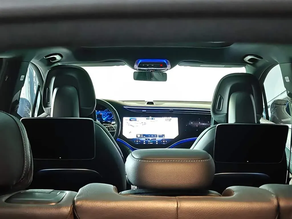 2023 Mercedes-Benz EQS SUV BEV 111.8KWH,autocango,china used car exporter,china ev exporter,chinese used car exporter,chinese used ev exporter