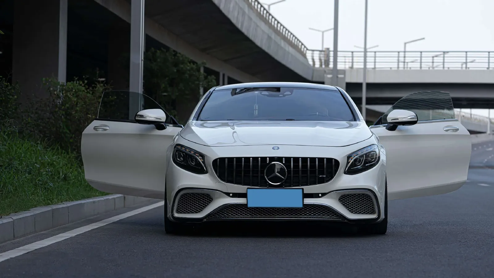 2015 Mercedes-Benz S AMG 5.5T 585HP V8 7AT,autocango,china used car exporter,china ev exporter,chinese used car exporter,chinese used ev exporter