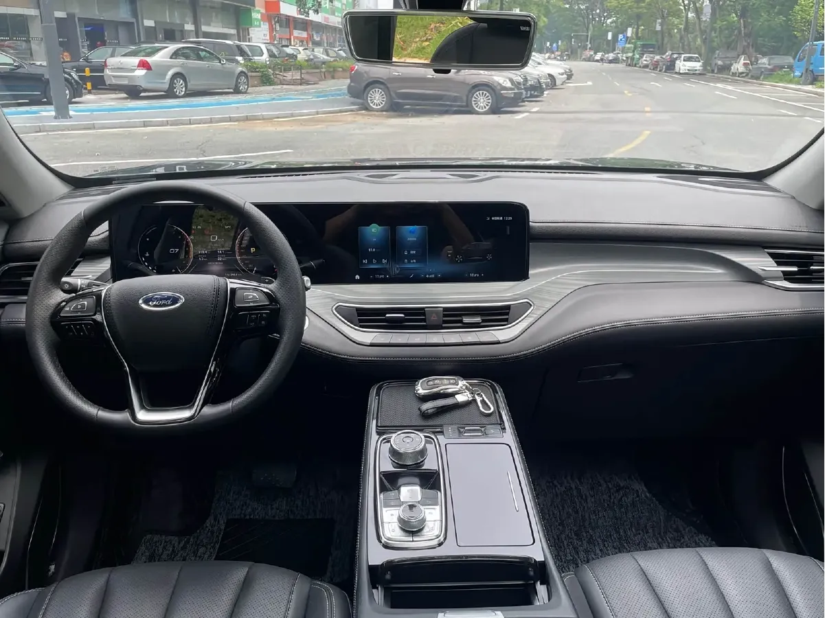 2021 Ford Equator 2.0T 224HP L4 6DCT,autocango,china used car exporter,china ev exporter,chinese used car exporter,chinese used ev exporter