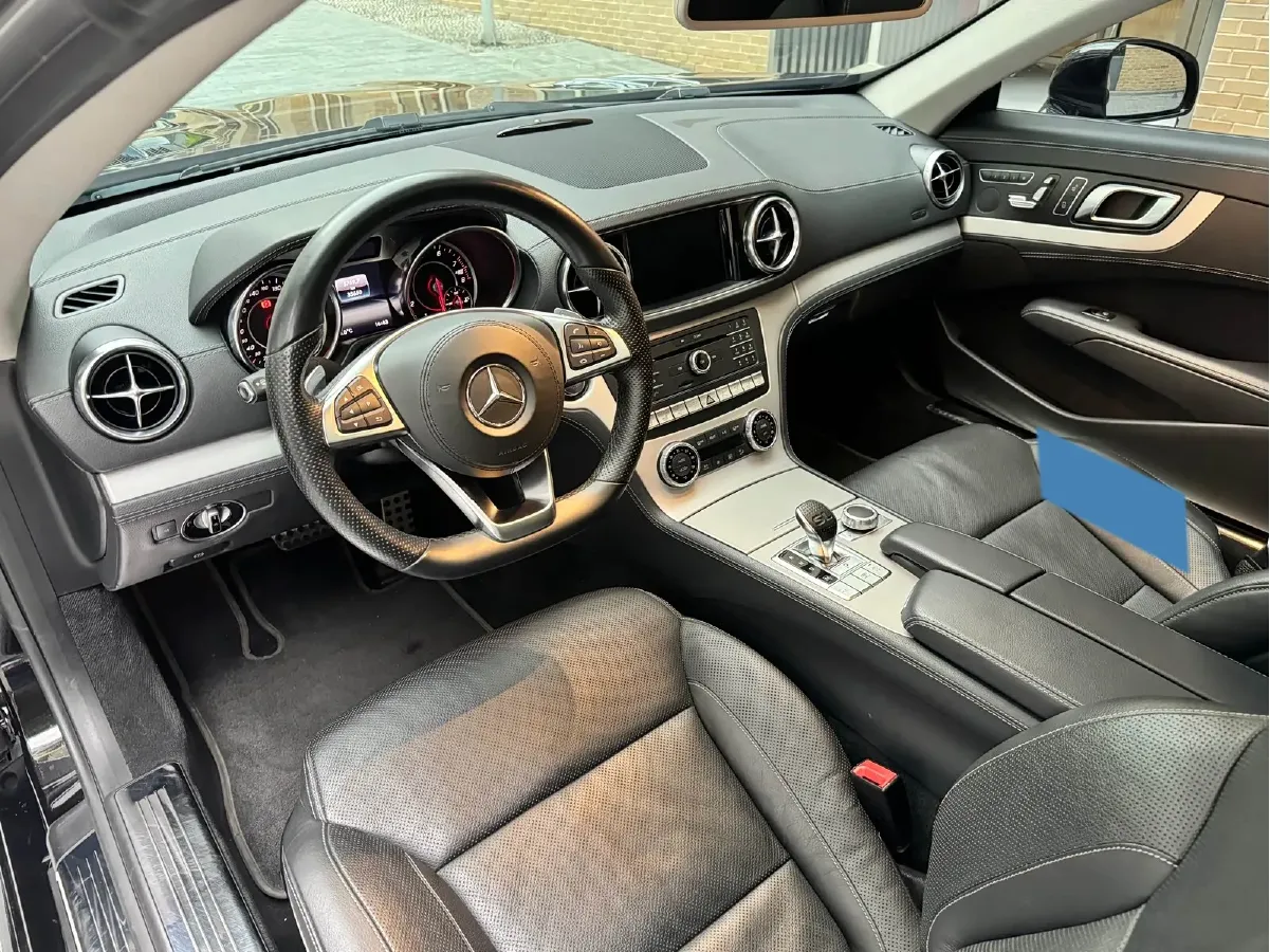 2016 Mercedes-Benz SL Class 3.0T 333HP V6 7AT,autocango,china used car exporter,china ev exporter,chinese used car exporter,chinese used ev exporter