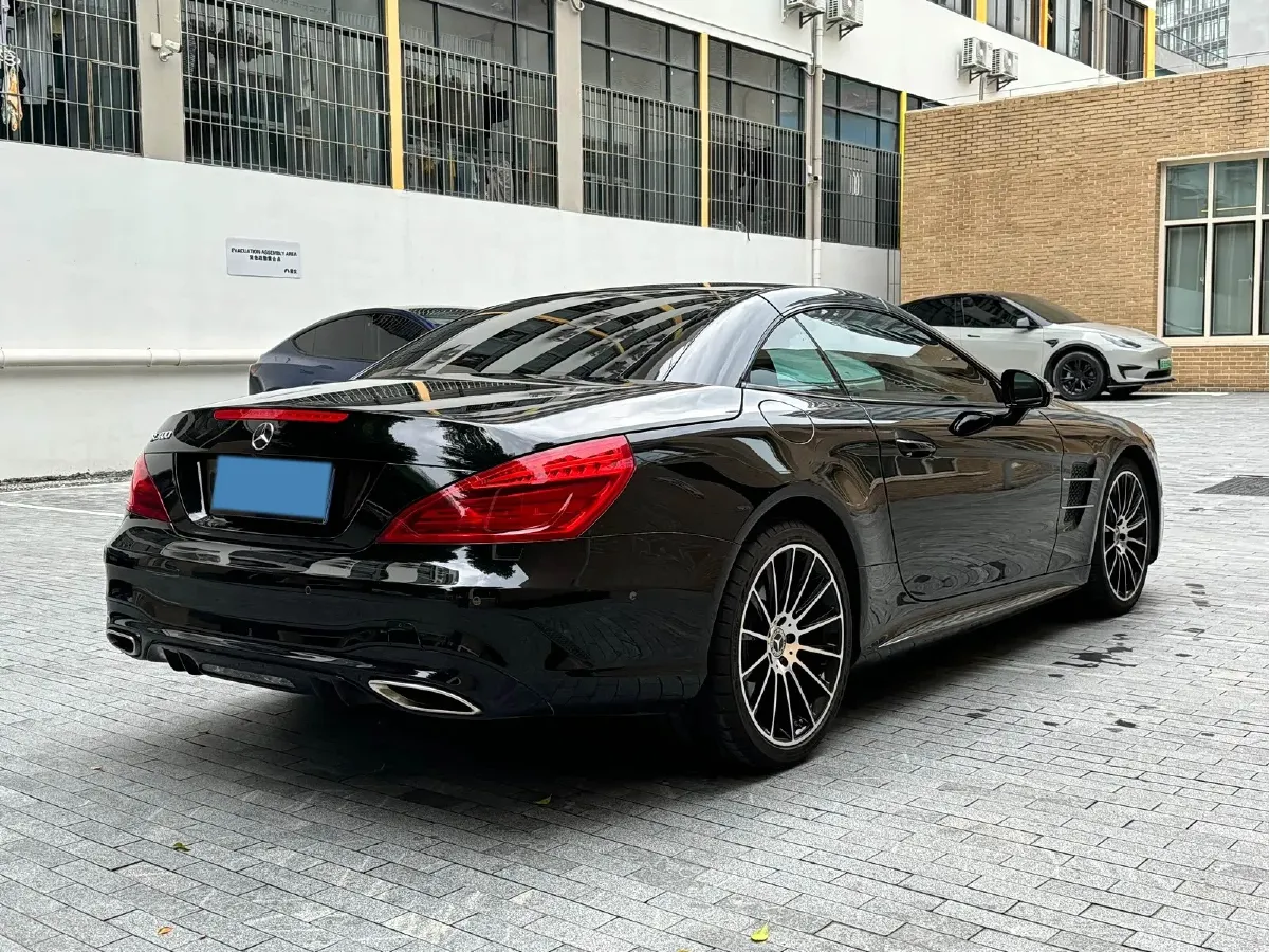 2016 Mercedes-Benz SL Class 3.0T 333HP V6 7AT,autocango,china used car exporter,china ev exporter,chinese used car exporter,chinese used ev exporter