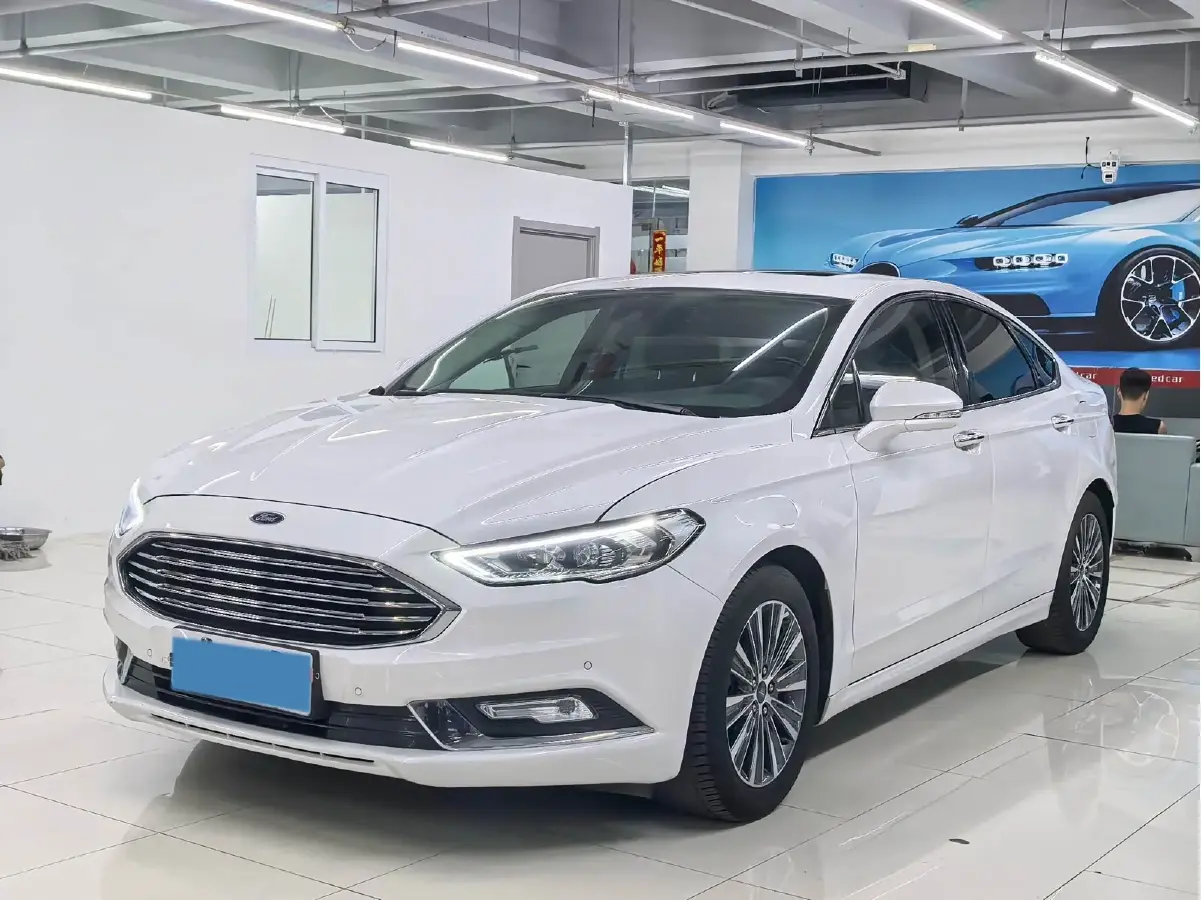 2017 Ford Mondeo 2.0T 204HP L4 6AT