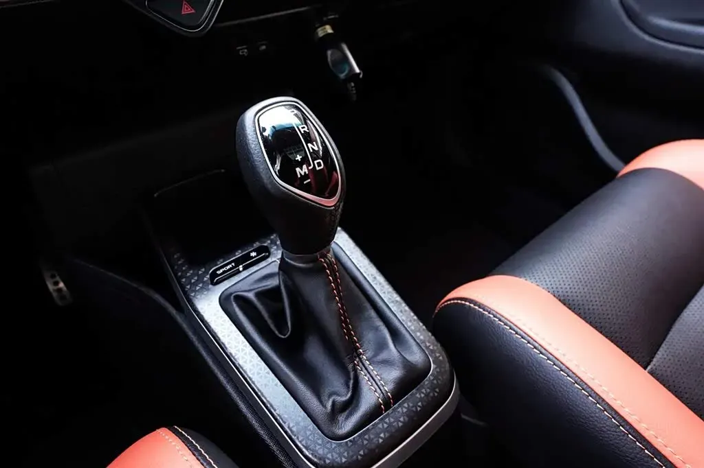 2017 Geely Vision X1 1.3L 88HP L4 4AT,autocango,china used car exporter,china ev exporter,chinese used car exporter,chinese used ev exporter