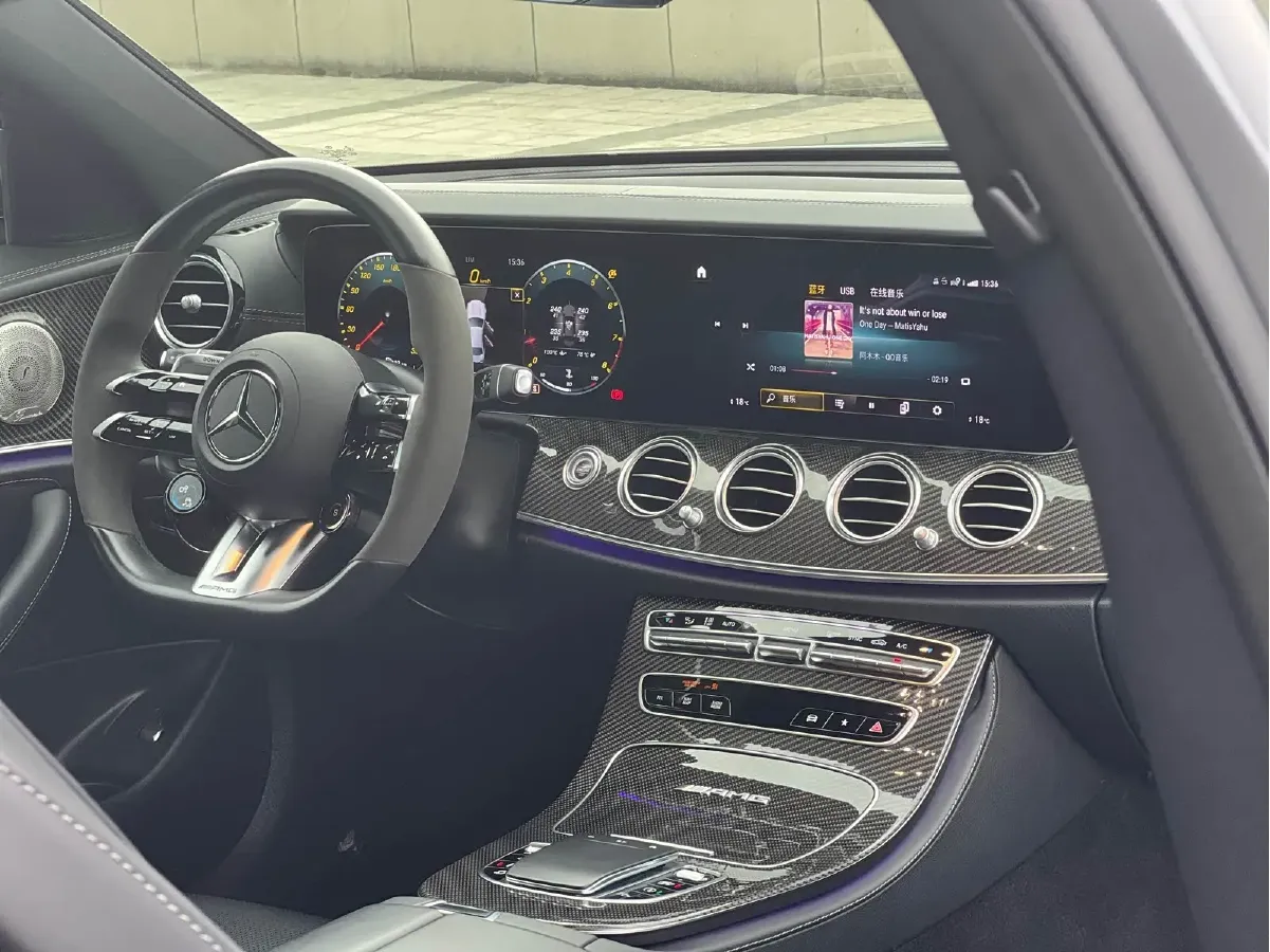 2021 Mercedes-Benz E AMG 4.0T 612HP V8 9AT,autocango,china used car exporter,china ev exporter,chinese used car exporter,chinese used ev exporter