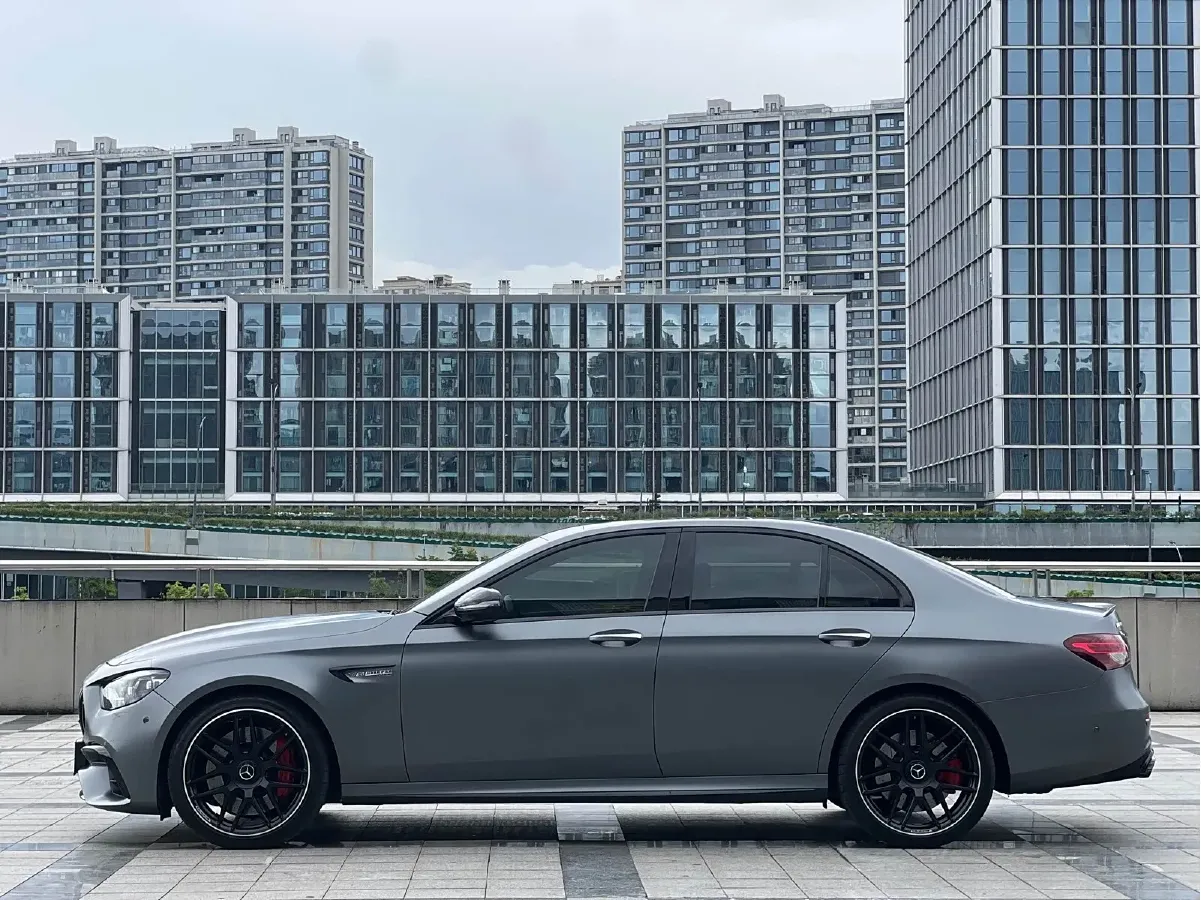 2021 Mercedes-Benz E AMG 4.0T 612HP V8 9AT,autocango,china used car exporter,china ev exporter,chinese used car exporter,chinese used ev exporter