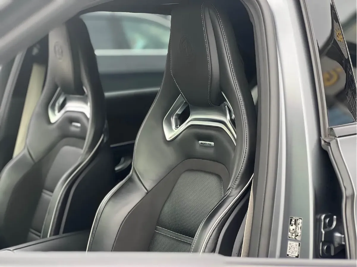 2021 Mercedes-Benz E AMG 4.0T 612HP V8 9AT,autocango,china used car exporter,china ev exporter,chinese used car exporter,chinese used ev exporter