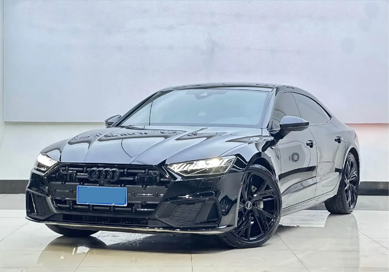 2022 Audi A7L 2.0T 245HP L4 7DCT