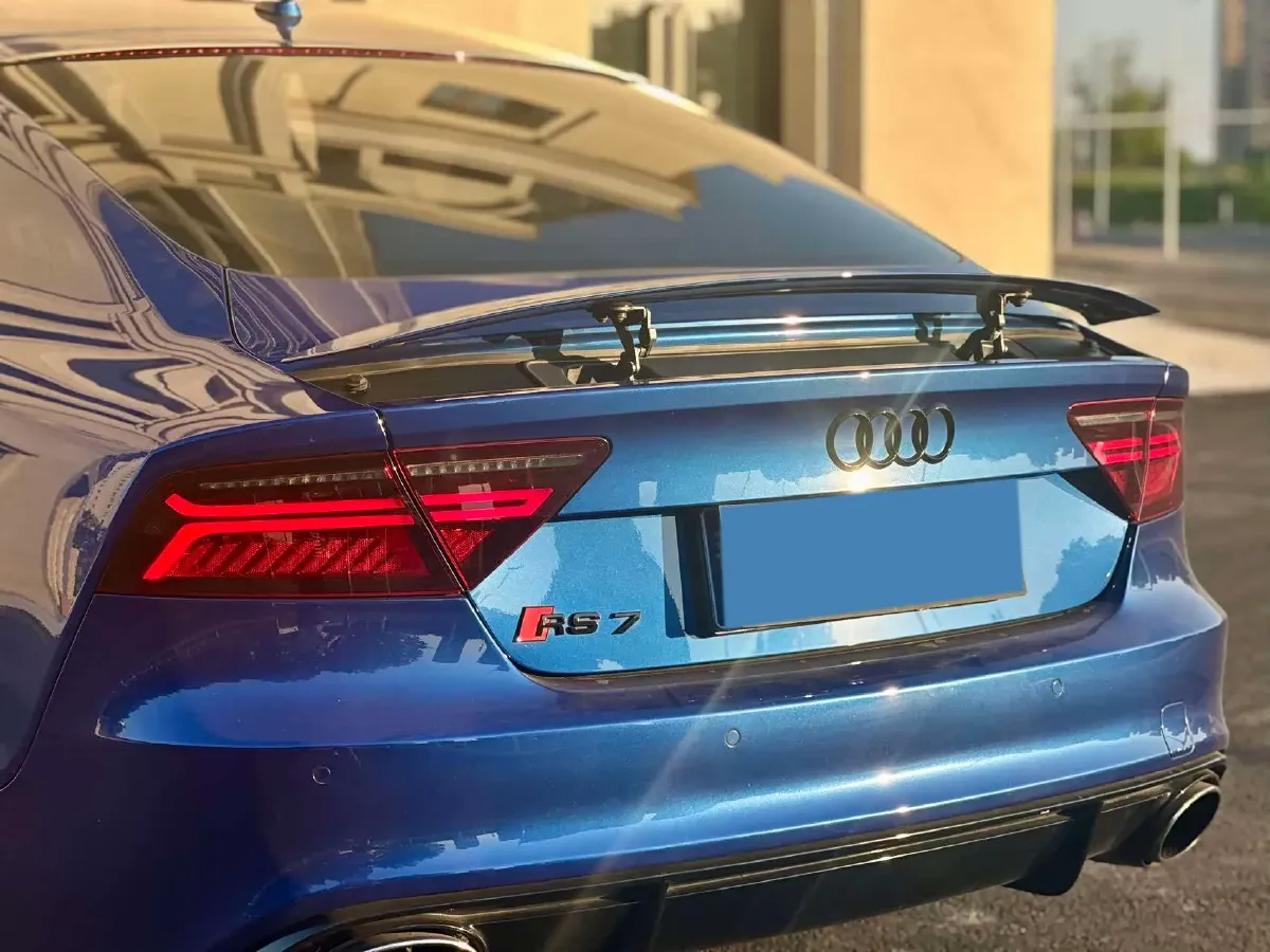 2016 Audi RS 7 4.0T 560HP V8 8AT,autocango,china used car exporter,china ev exporter,chinese used car exporter,chinese used ev exporter