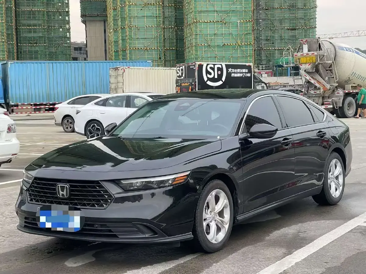 2024 Honda Accord 1.5T 192HP L4 CVT