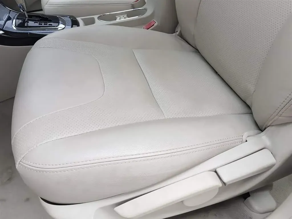 2012 BYD SuRui 1.5T 154HP L4 6DCT,autocango,china used car exporter,china ev exporter,chinese used car exporter,chinese used ev exporter