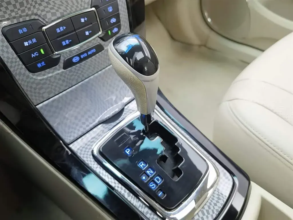 2012 BYD SuRui 1.5T 154HP L4 6DCT,autocango,china used car exporter,china ev exporter,chinese used car exporter,chinese used ev exporter