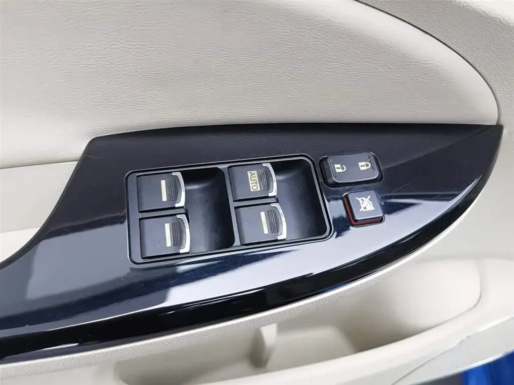 2012 BYD SuRui 1.5T 154HP L4 6DCT,autocango,china used car exporter,china ev exporter,chinese used car exporter,chinese used ev exporter