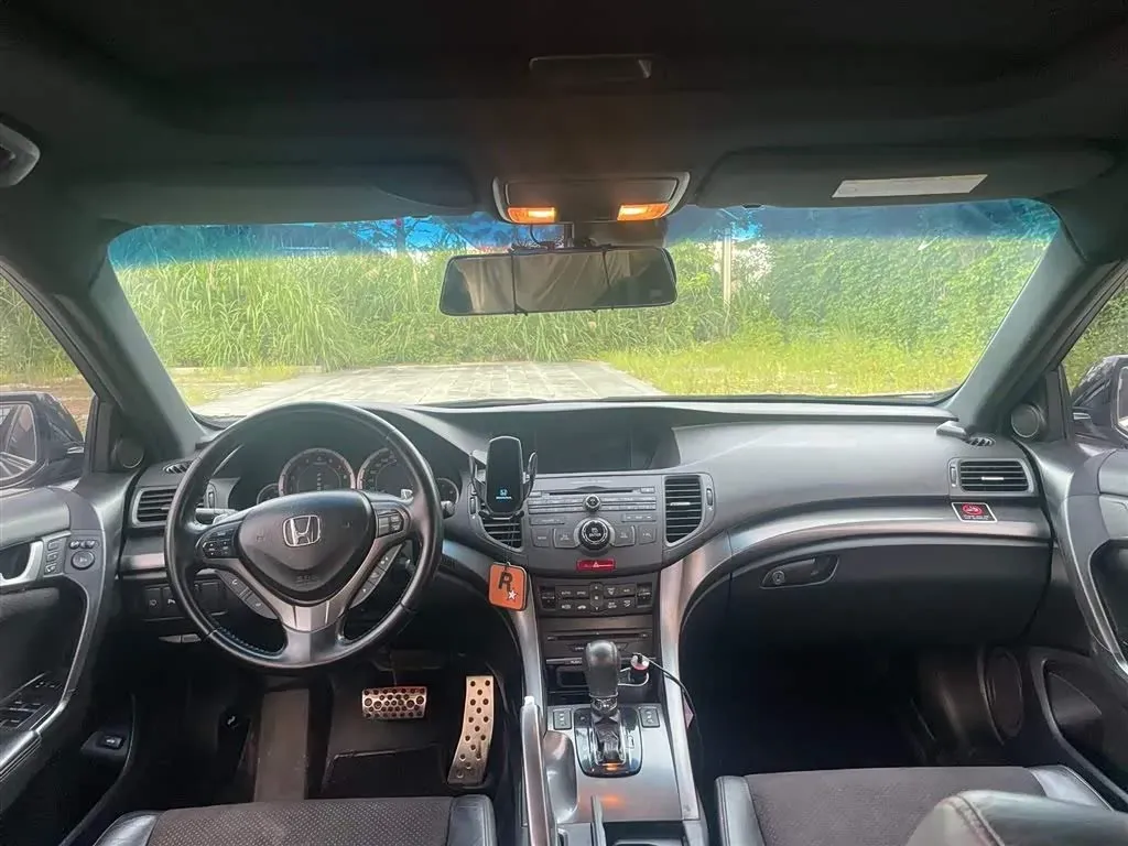 2013 Honda Spirior 2.4L 201HP L4 5AT,autocango,china used car exporter,china ev exporter,chinese used car exporter,chinese used ev exporter