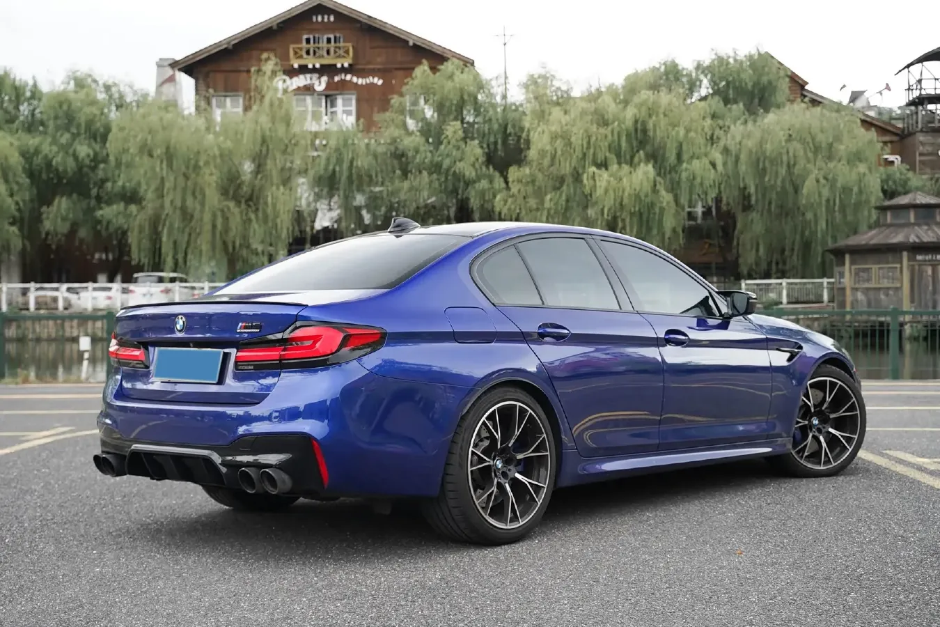 2019 BMW M5 4.4T 625HP V8 8AT,autocango,china used car exporter,china ev exporter,chinese used car exporter,chinese used ev exporter