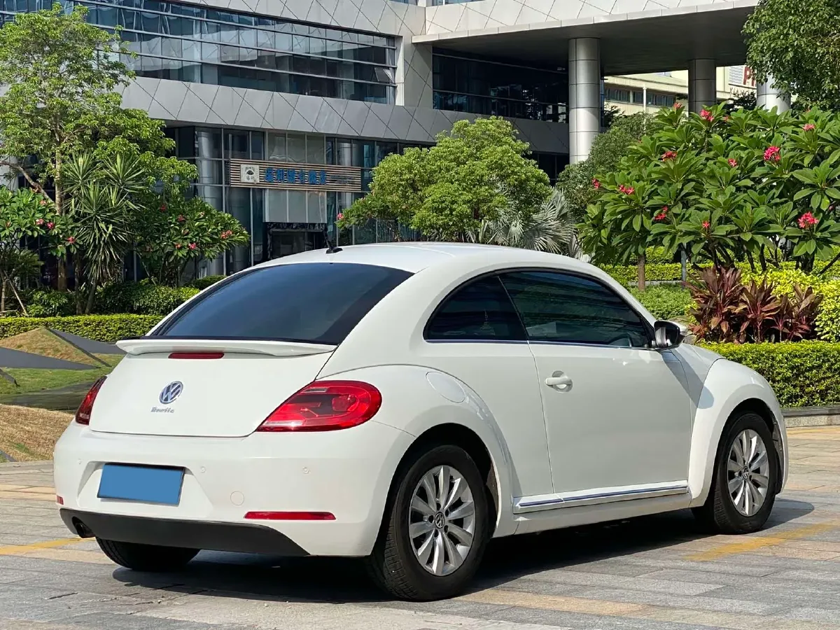 2014 Volkswagen Beetle 1.2T 105HP L4 7DCT,autocango,china used car exporter,china ev exporter,chinese used car exporter,chinese used ev exporter