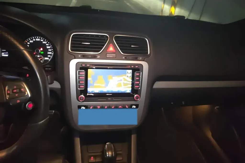 2011 Volkswagen Scirocco 2.0T 211HP L4 6DCT,autocango,china used car exporter,china ev exporter,chinese used car exporter,chinese used ev exporter