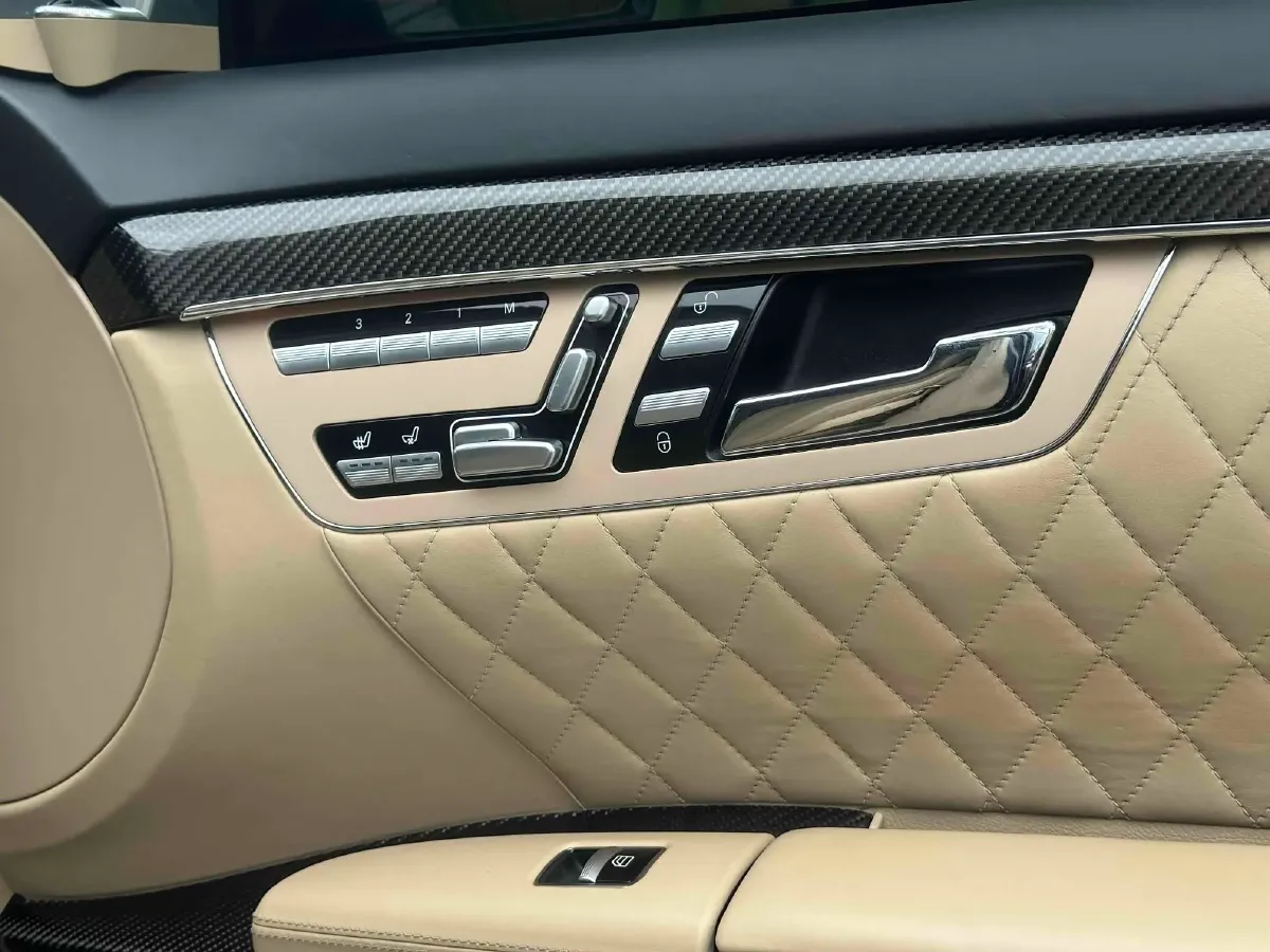 2013 Mercedes-Benz S AMG 6.0T 630HP V12 5AT,autocango,china used car exporter,china ev exporter,chinese used car exporter,chinese used ev exporter