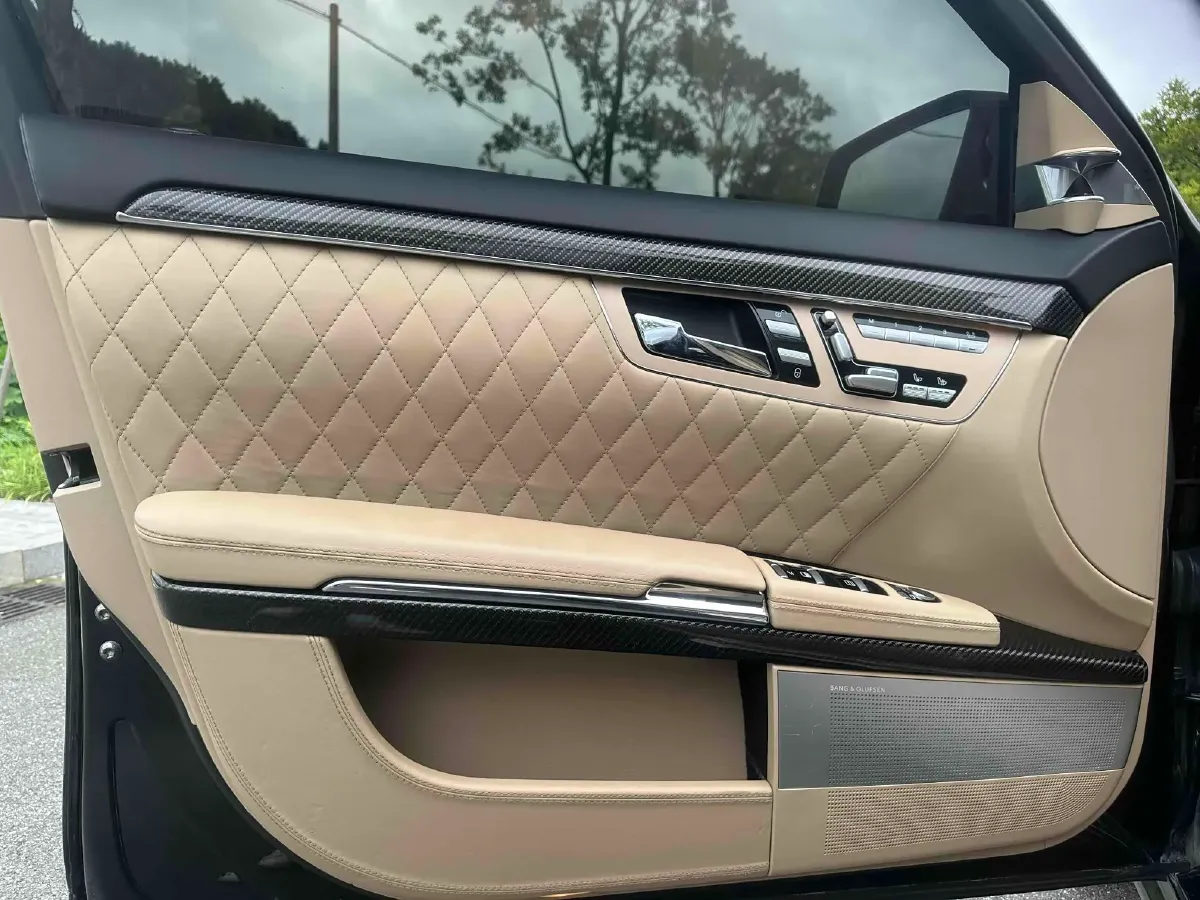 2013 Mercedes-Benz S AMG 6.0T 630HP V12 5AT,autocango,china used car exporter,china ev exporter,chinese used car exporter,chinese used ev exporter