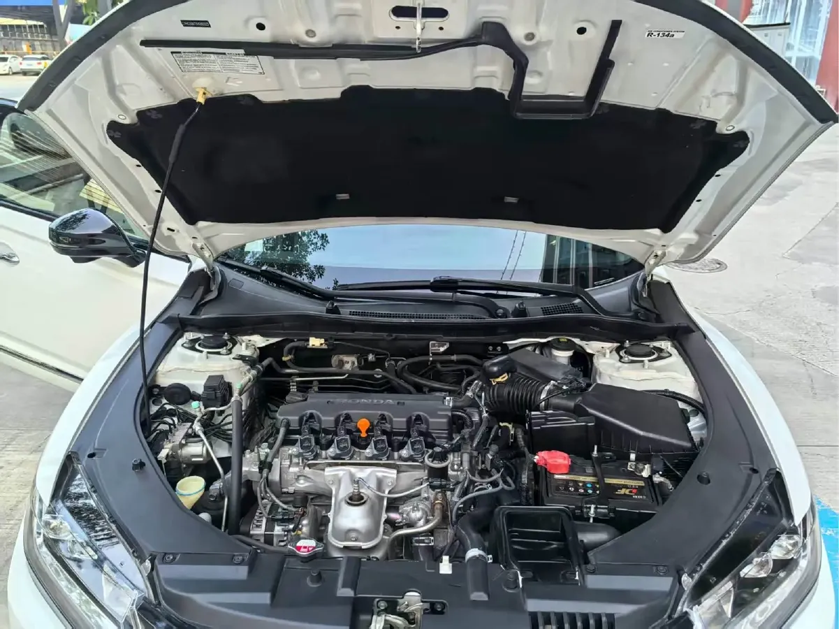 2017 Honda Spirior 2.0L 155HP L4 CVT,autocango,china used car exporter,china ev exporter,chinese used car exporter,chinese used ev exporter