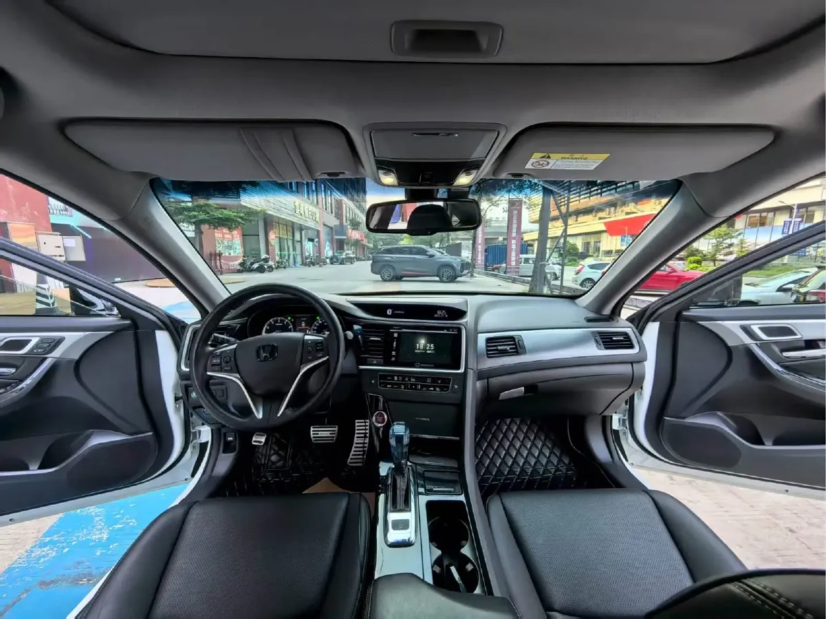 2017 Honda Spirior 2.0L 155HP L4 CVT,autocango,china used car exporter,china ev exporter,chinese used car exporter,chinese used ev exporter