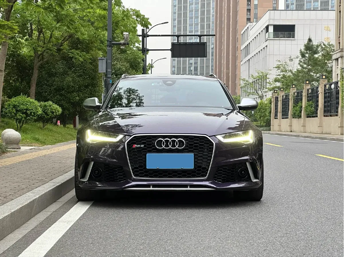 2018 Audi RS 6 4.0T 560HP V8 8AT,autocango,china used car exporter,china ev exporter,chinese used car exporter,chinese used ev exporter