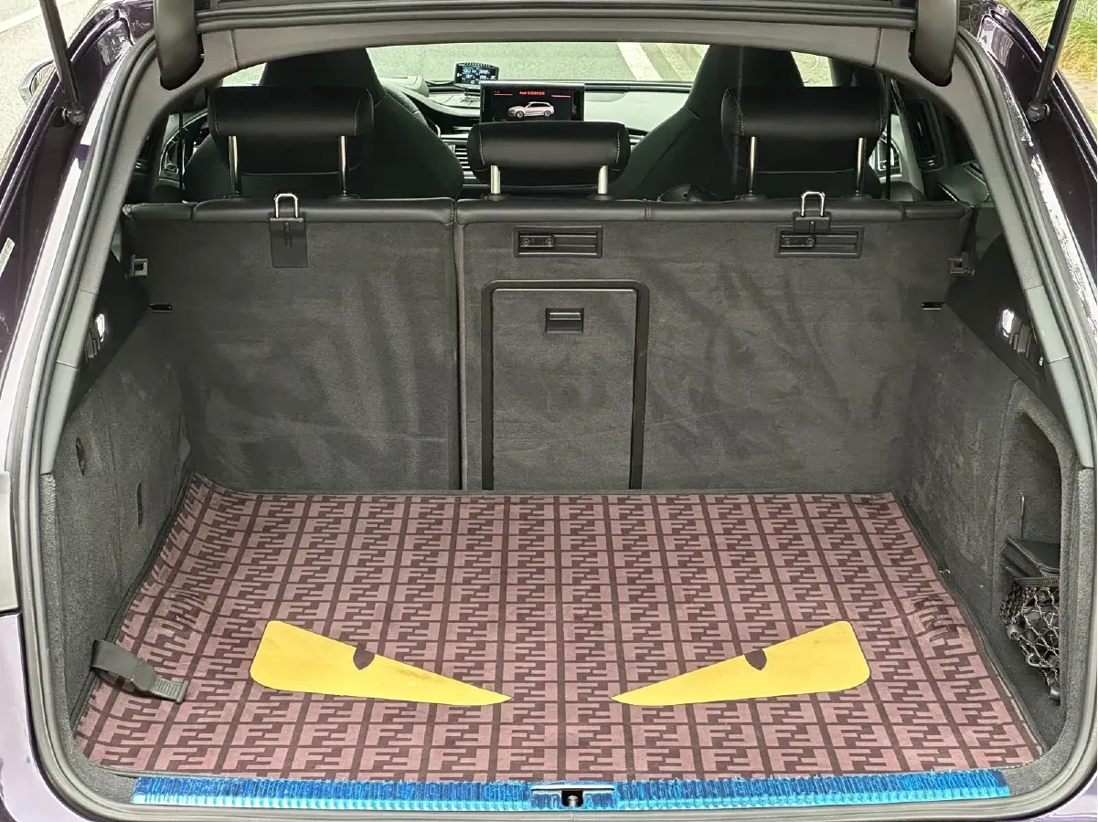 2018 Audi RS 6 4.0T 560HP V8 8AT,autocango,china used car exporter,china ev exporter,chinese used car exporter,chinese used ev exporter