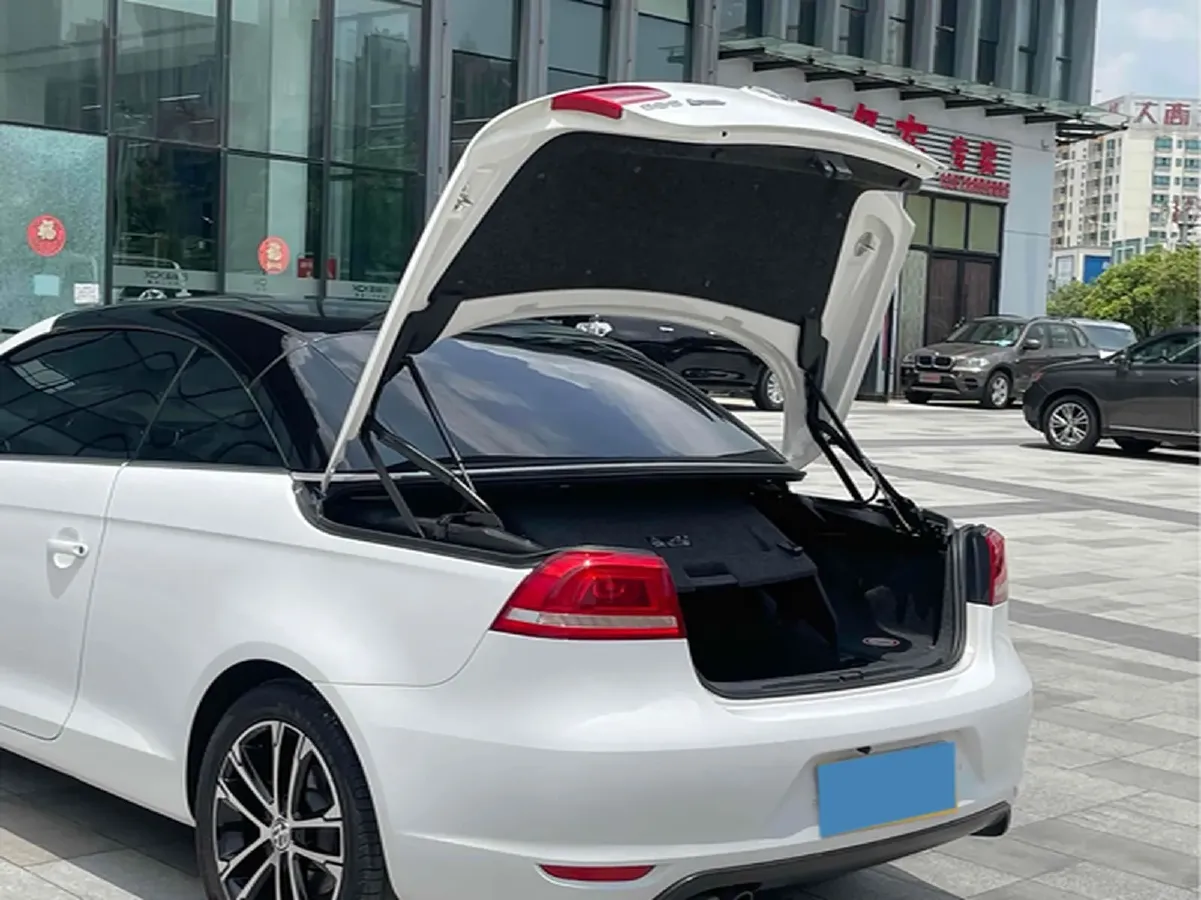 2011 Volkswagen Eos 2.0T 211HP L4 6DCT,autocango,china used car exporter,china ev exporter,chinese used car exporter,chinese used ev exporter
