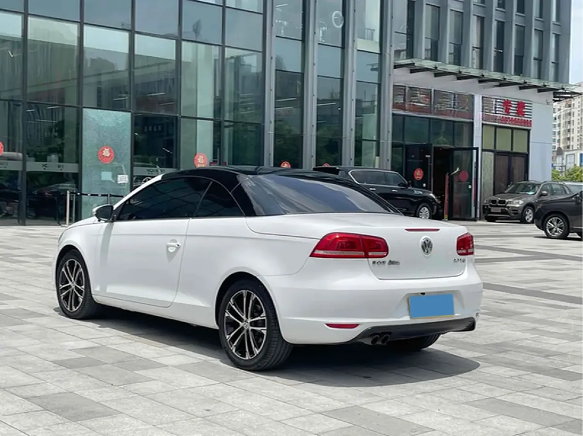2011 Volkswagen Eos 2.0T 211HP L4 6DCT,autocango,china used car exporter,china ev exporter,chinese used car exporter,chinese used ev exporter