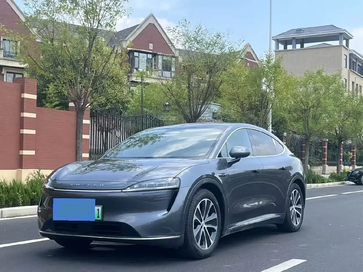 2024 HIMA R7 BEV 82KWH