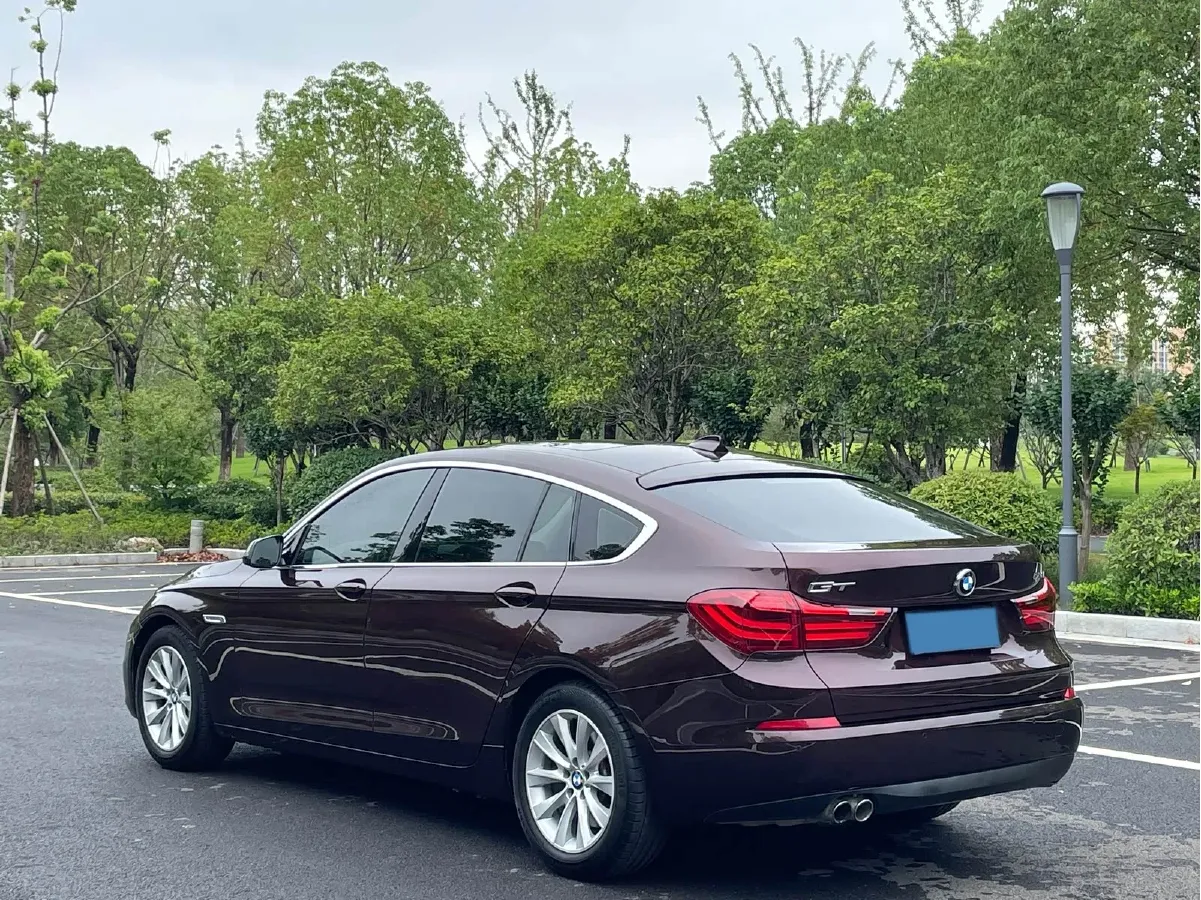 2015 BMW 5 Series GT 2.0T 245HP L4 8AT,autocango,china used car exporter,china ev exporter,chinese used car exporter,chinese used ev exporter