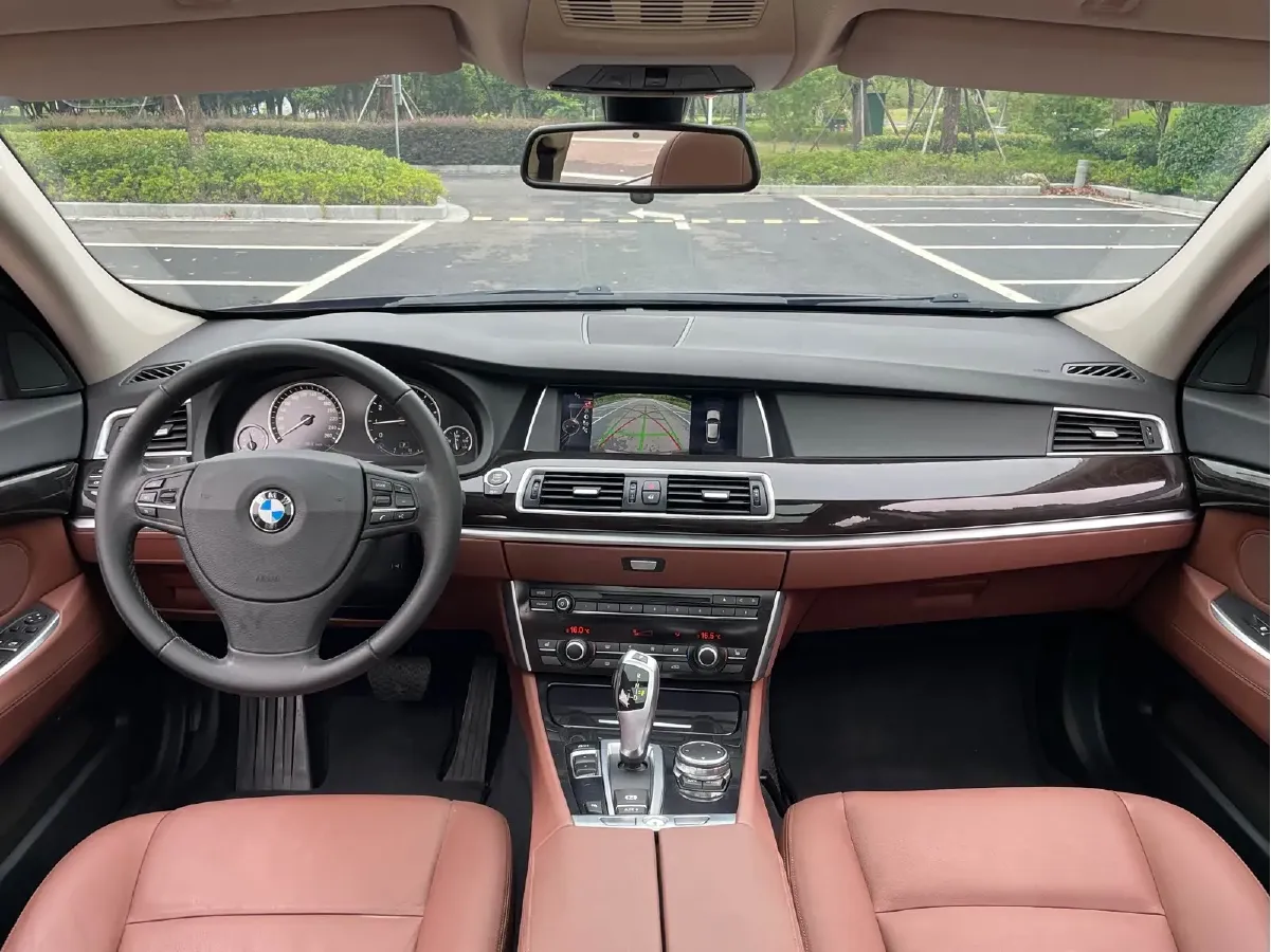 2015 BMW 5 Series GT 2.0T 245HP L4 8AT,autocango,china used car exporter,china ev exporter,chinese used car exporter,chinese used ev exporter