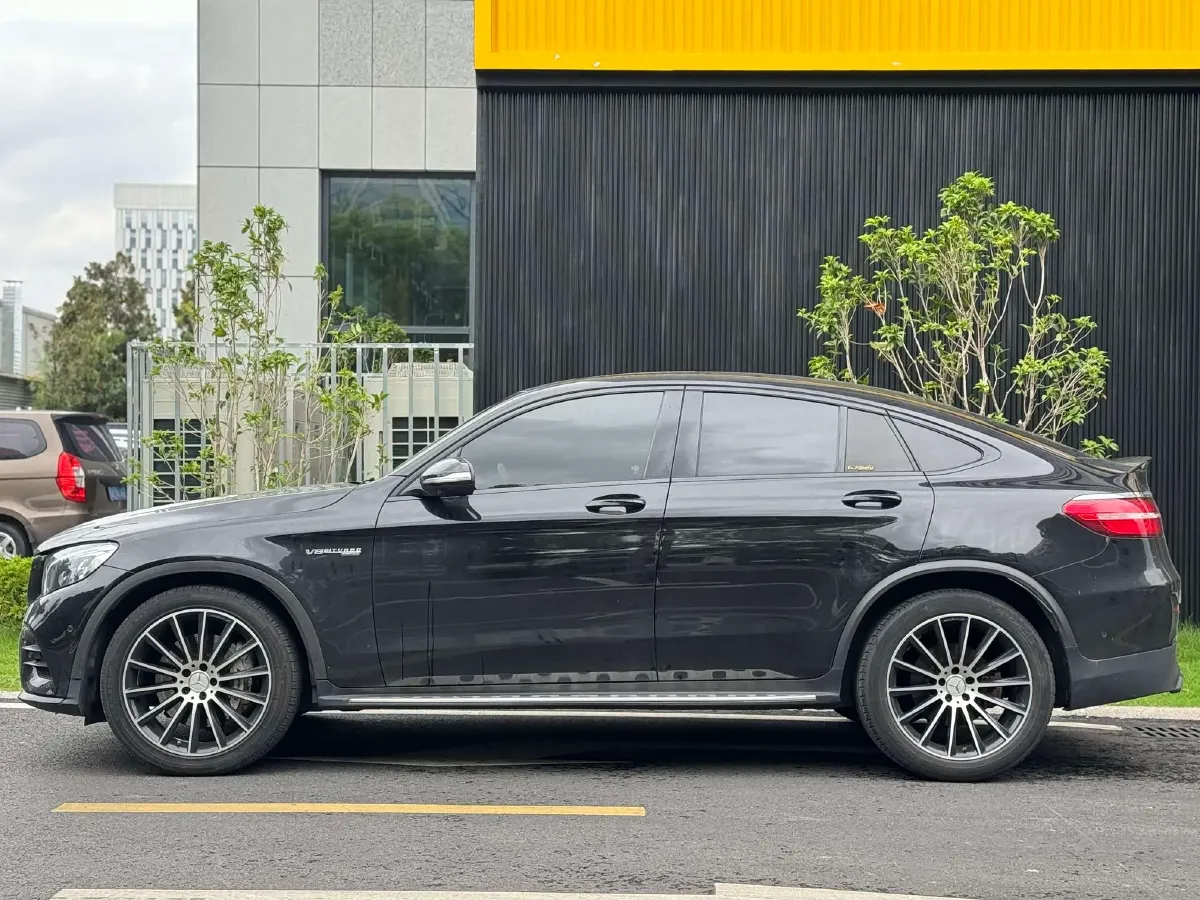 2017 Mercedes-Benz GLC Coupe AMG 3.0T 367HP V6 9AT,autocango,china used car exporter,china ev exporter,chinese used car exporter,chinese used ev exporter
