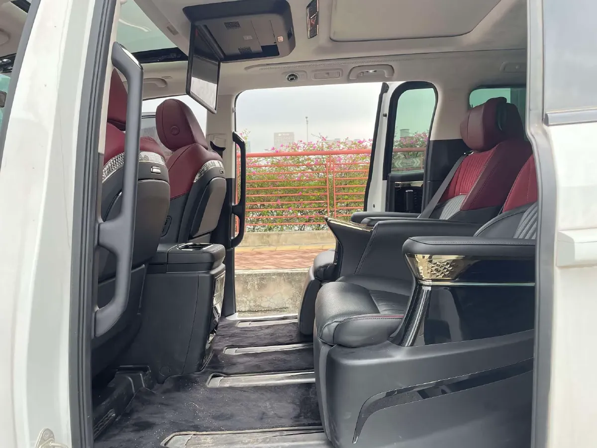 2023 GAC Trumpchi E9 2.0T 190HP L4 2DHT PHEV 25.57KWH,autocango,china used car exporter,china ev exporter,chinese used car exporter,chinese used ev exporter