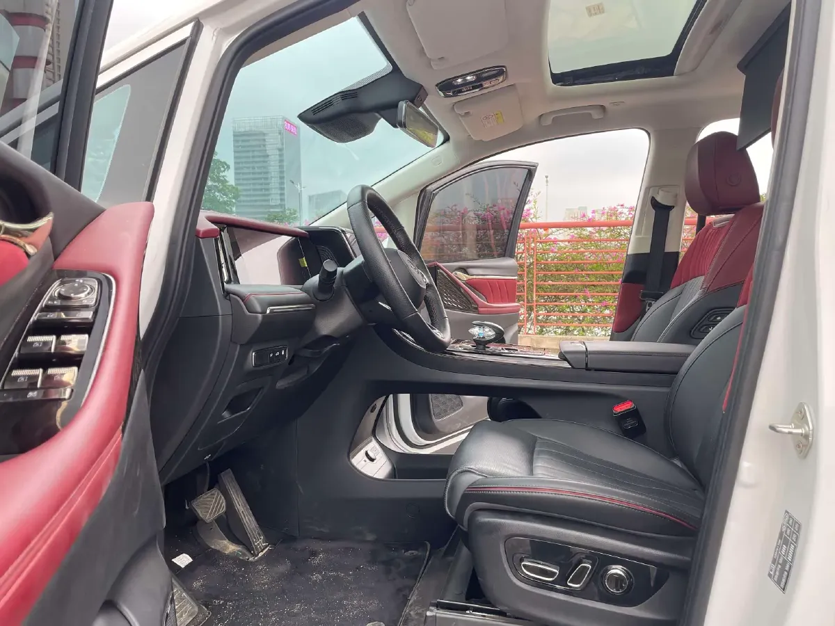 2023 GAC Trumpchi E9 2.0T 190HP L4 2DHT PHEV 25.57KWH,autocango,china used car exporter,china ev exporter,chinese used car exporter,chinese used ev exporter