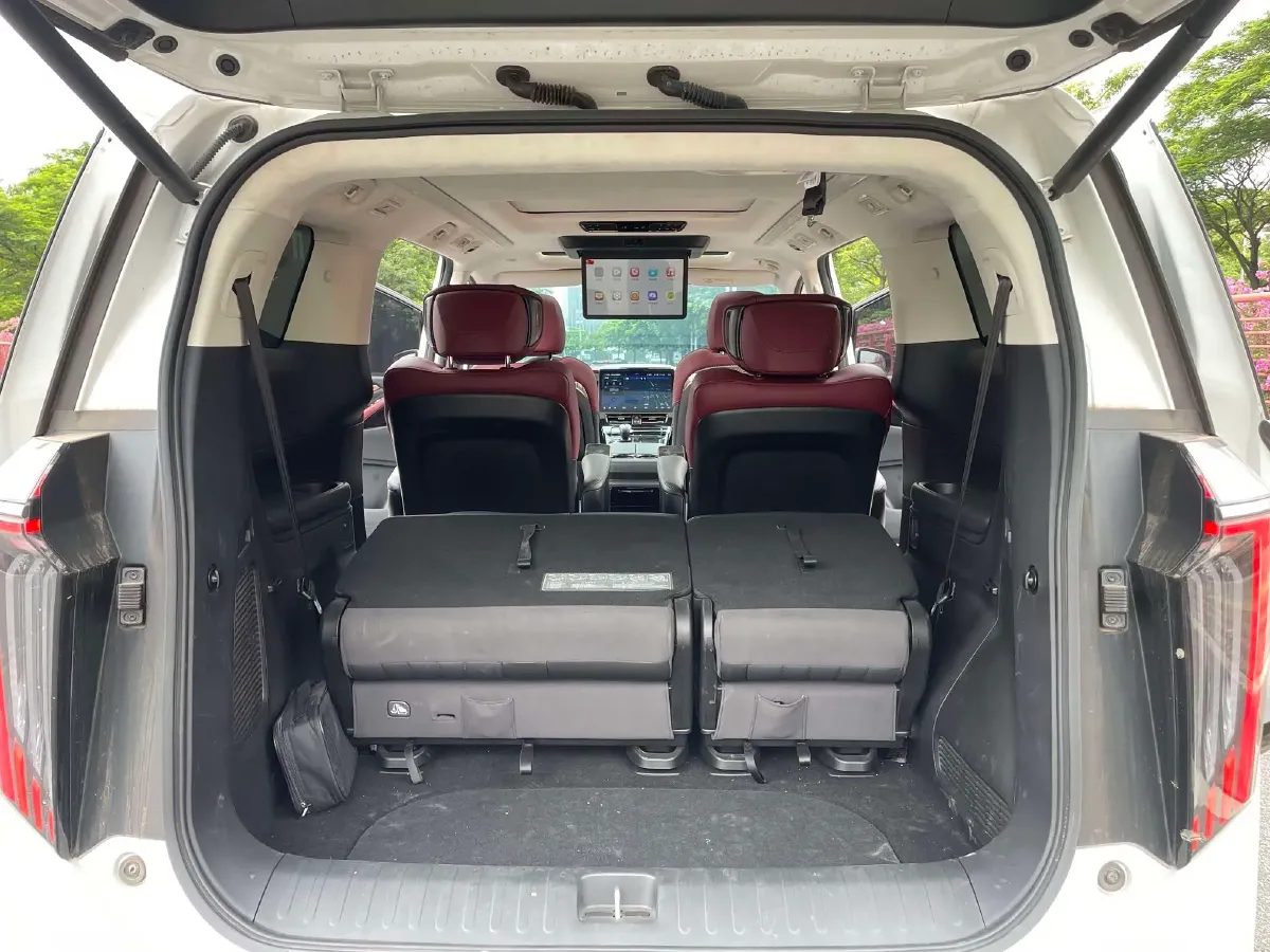 2023 GAC Trumpchi E9 2.0T 190HP L4 2DHT PHEV 25.57KWH,autocango,china used car exporter,china ev exporter,chinese used car exporter,chinese used ev exporter