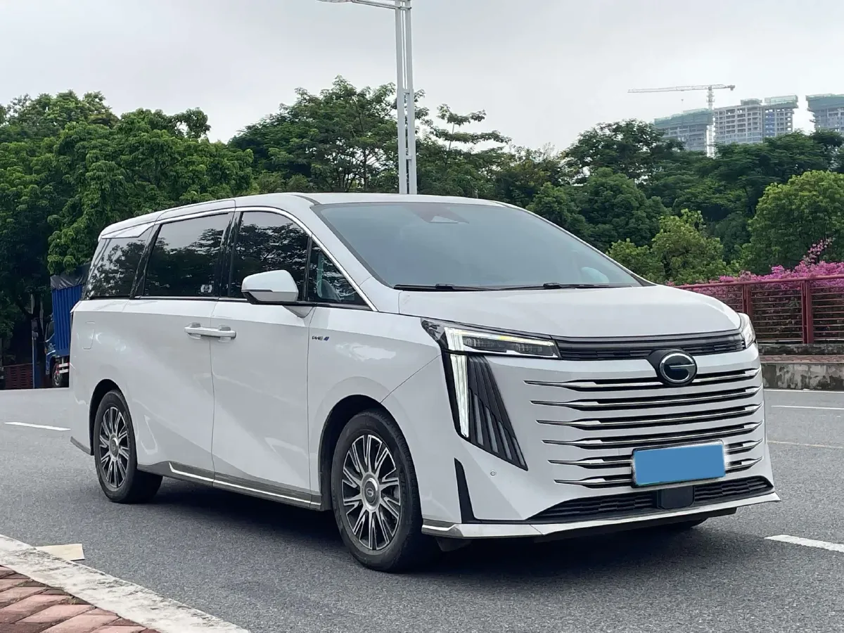 2023 GAC Trumpchi E9 2.0T 190HP L4 2DHT PHEV 25.57KWH,autocango,china used car exporter,china ev exporter,chinese used car exporter,chinese used ev exporter