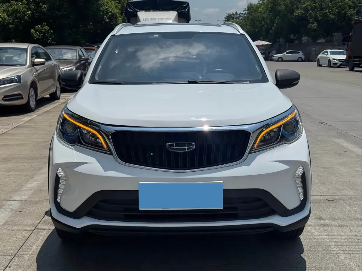 2021 Geely Vision X3 1.5L 109HP L4 5MT,autocango,china used car exporter,china ev exporter,chinese used car exporter,chinese used ev exporter
