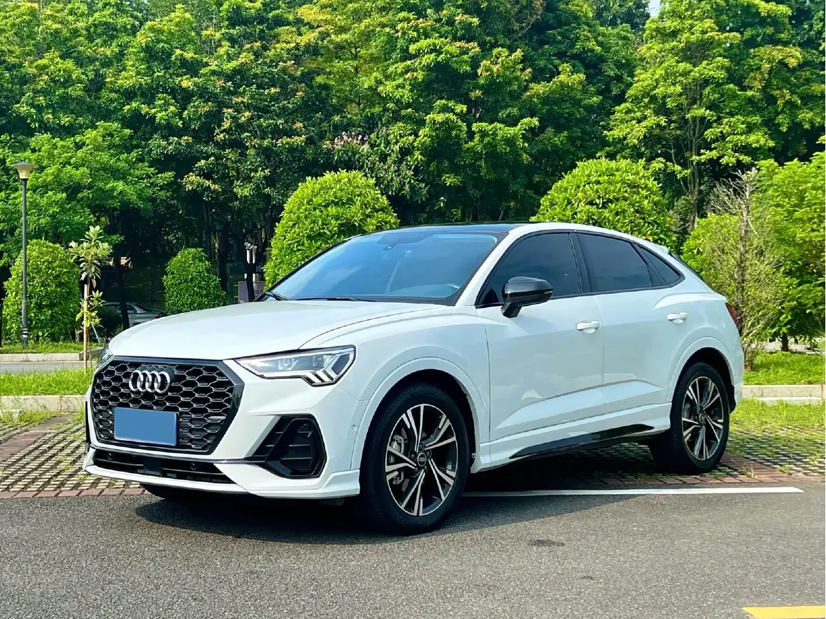 2022 Audi Q3 Sportback 2.0T 186HP L4 7DCT