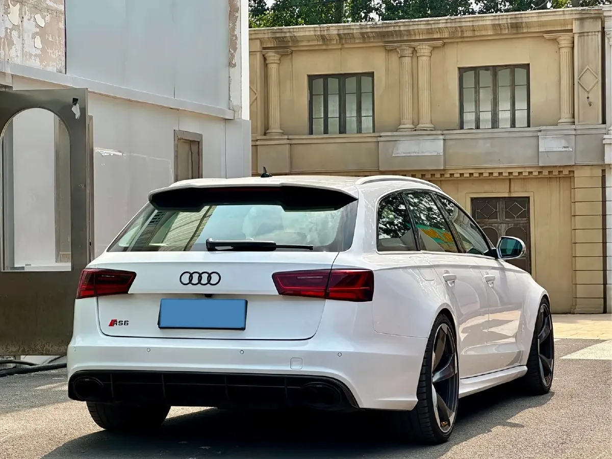 2016 Audi RS 6 4.0T 560HP V8 8AT,autocango,china used car exporter,china ev exporter,chinese used car exporter,chinese used ev exporter