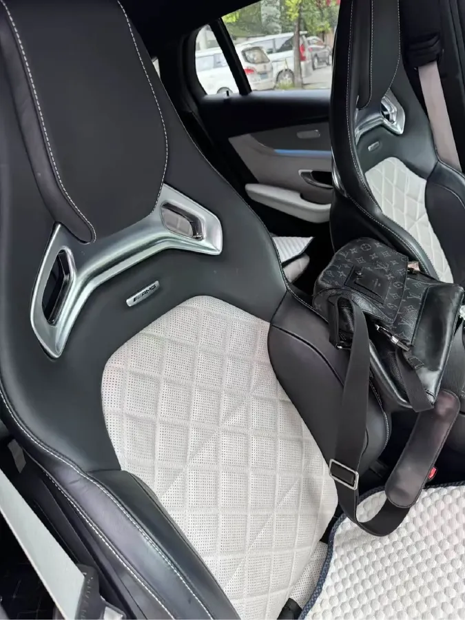 2018 Mercedes-Benz GLC Coupe AMG 4.0T 510HP V8 9AT,autocango,china used car exporter,china ev exporter,chinese used car exporter,chinese used ev exporter