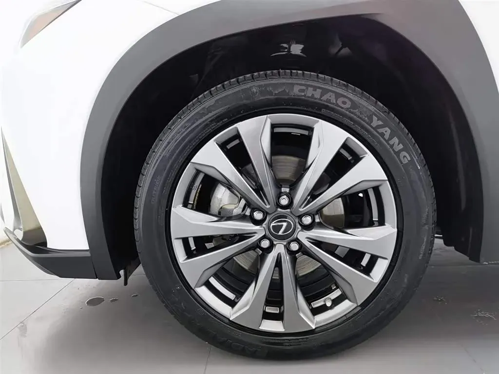2020 Lexus UX 2.0L 146HP L4 E-CVT Hybrid,autocango,china used car exporter,china ev exporter,chinese used car exporter,chinese used ev exporter