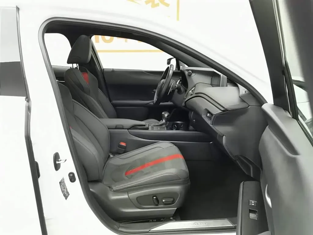 2020 Lexus UX 2.0L 146HP L4 E-CVT Hybrid,autocango,china used car exporter,china ev exporter,chinese used car exporter,chinese used ev exporter