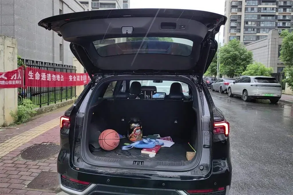 2022 Ford Equator Sport 1.5T 170HP L4 7DCT,autocango,china used car exporter,china ev exporter,chinese used car exporter,chinese used ev exporter