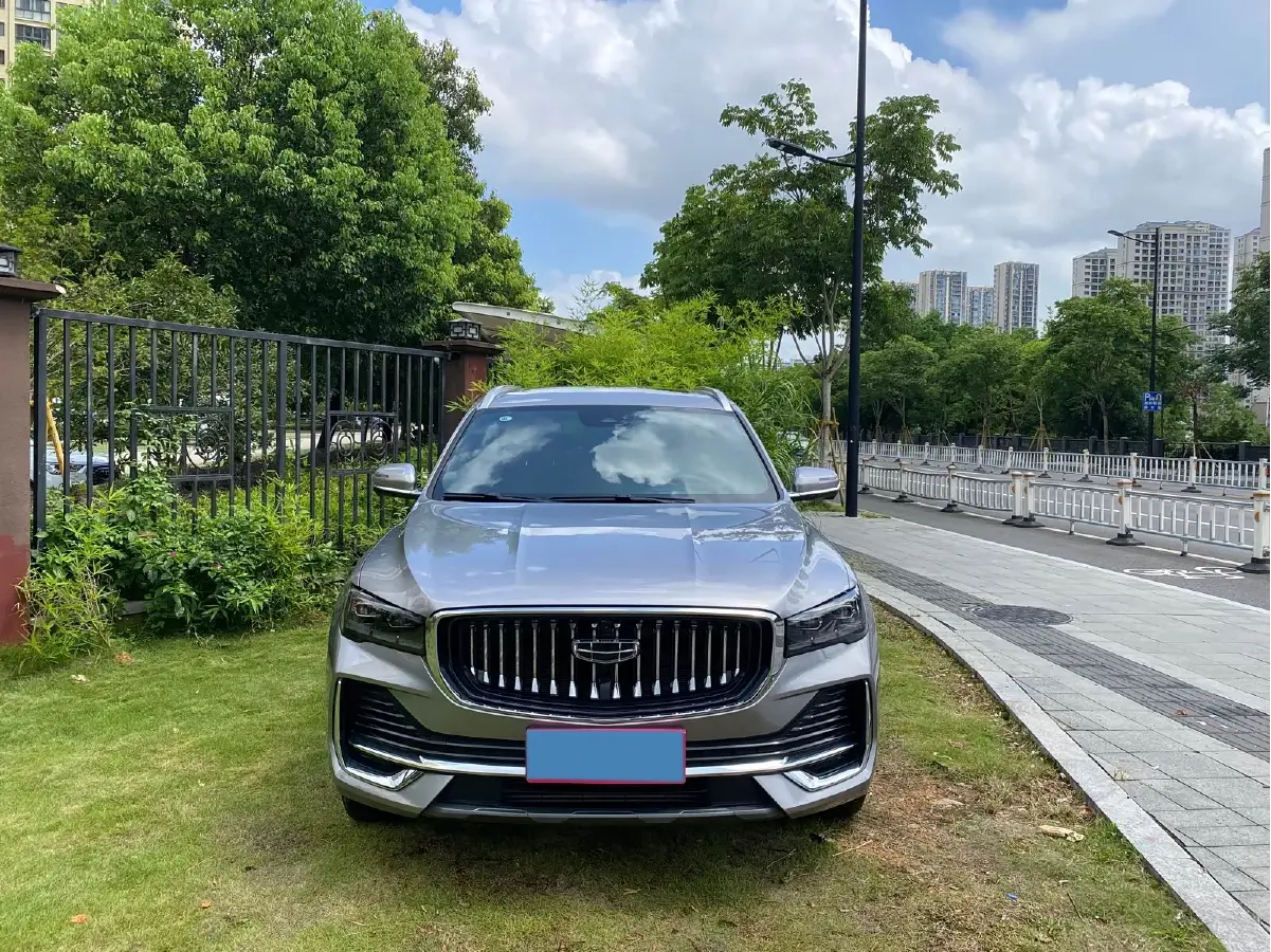 2024 Geely Monjaro 2.0T 238HP L4 8AT