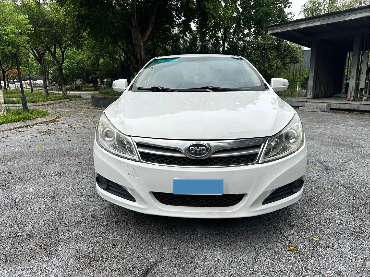 2014 BYD SuRui 1.5T 154HP L4 6DCT,autocango,china used car exporter,china ev exporter,chinese used car exporter,chinese used ev exporter