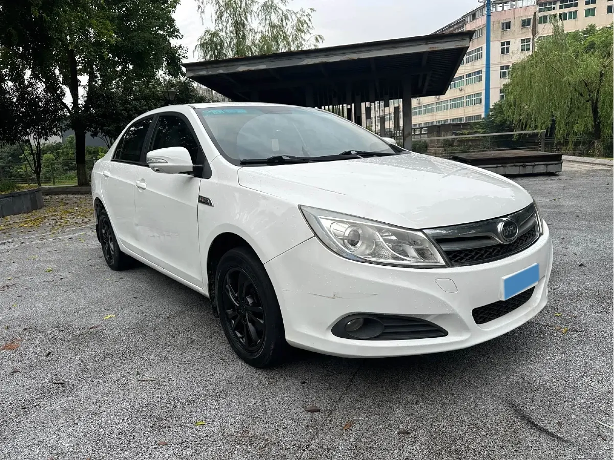 2014 BYD SuRui 1.5T 154HP L4 6DCT,autocango,china used car exporter,china ev exporter,chinese used car exporter,chinese used ev exporter