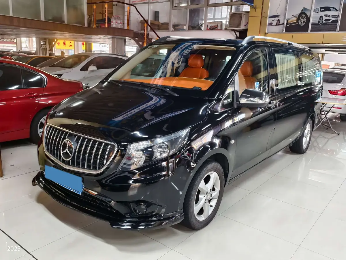 2016 Mercedes-Benz Vito 2.0T 211HP L4 7AT